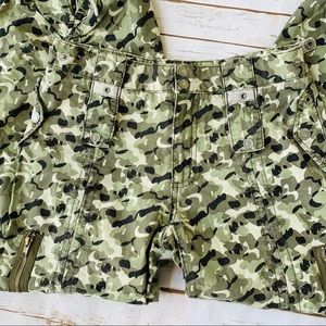 🔴$5 sale🔴 Mixed Culture women’s camo pants